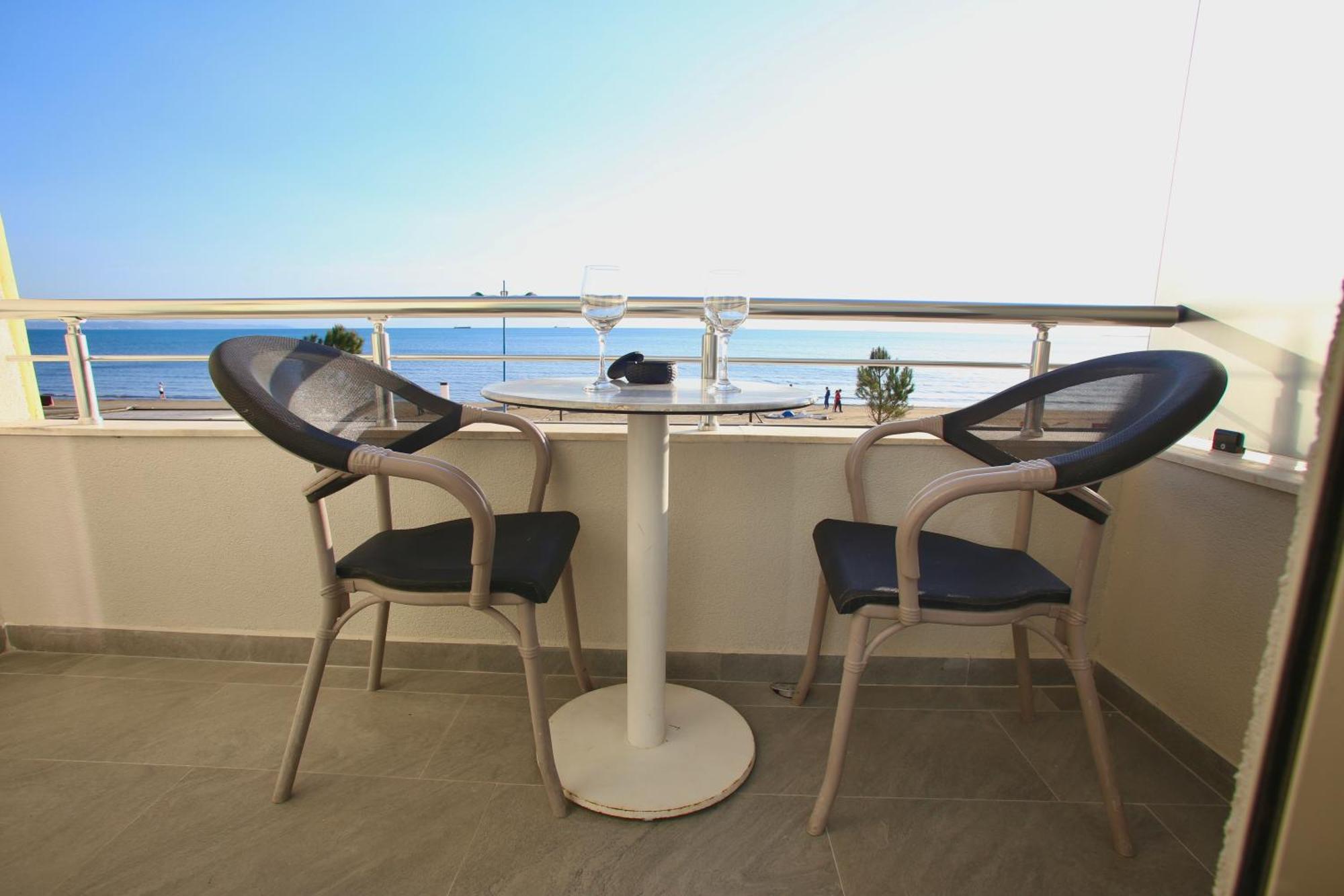 דורס Luxurious Dreamy Seaview Apartment מראה חיצוני תמונה
